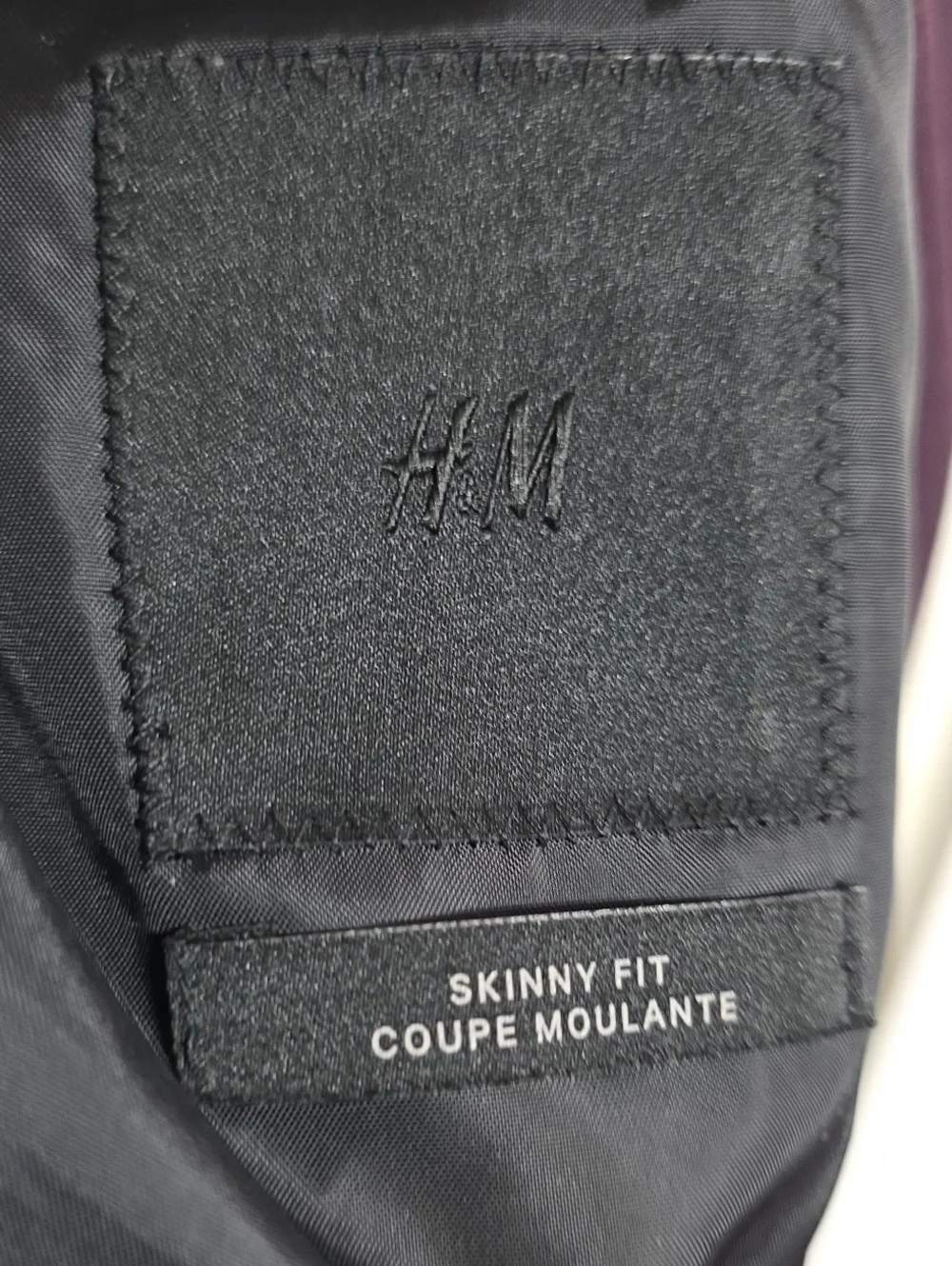 H & M Skinny Fit Mens Burgundy Single-Breasted Blazer Classic Stulush Sz 46R EUC